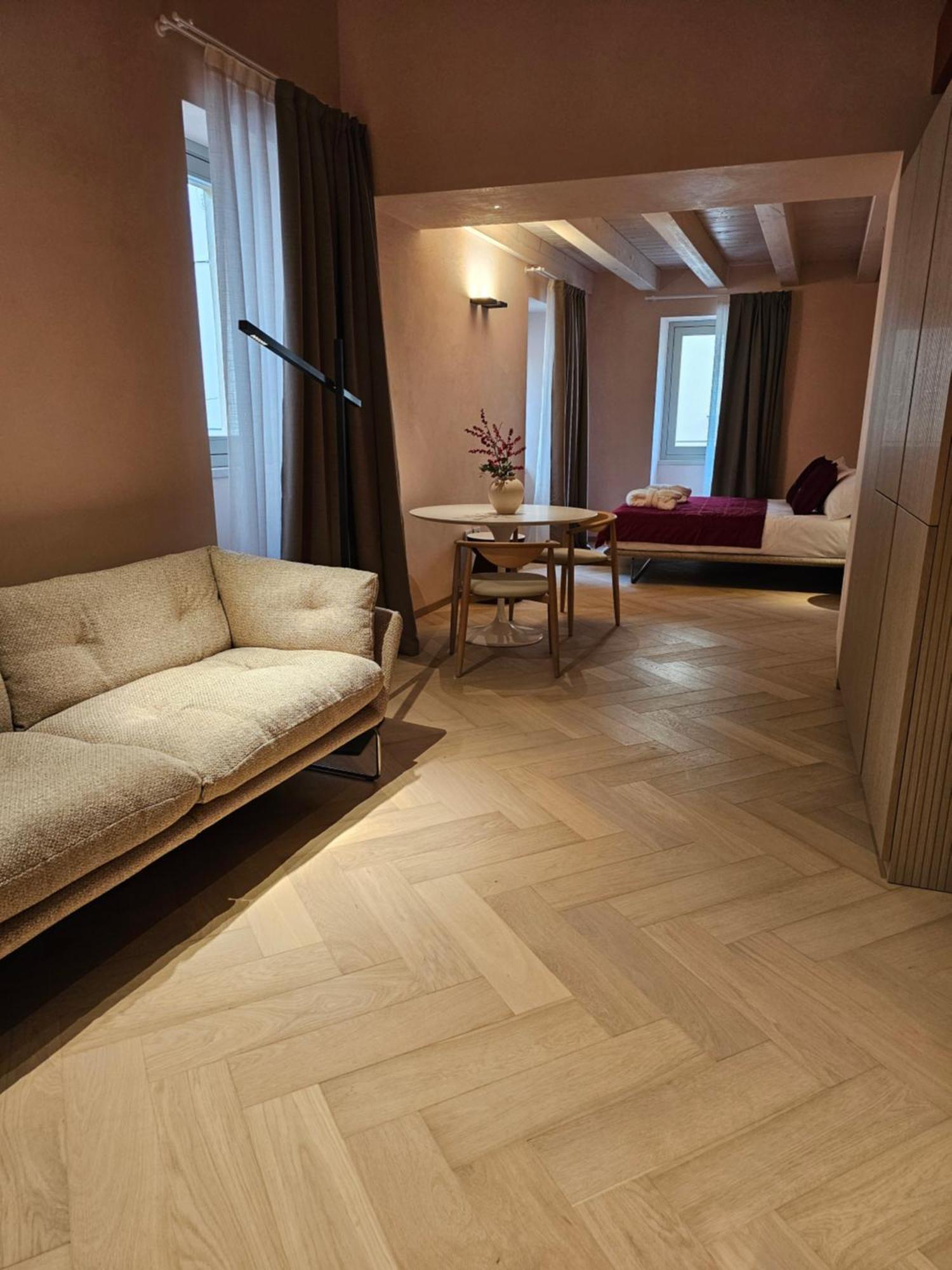 Palazzo Ciopeta - Italian Excellence Apartment เวโรนา ห้อง รูปภาพ