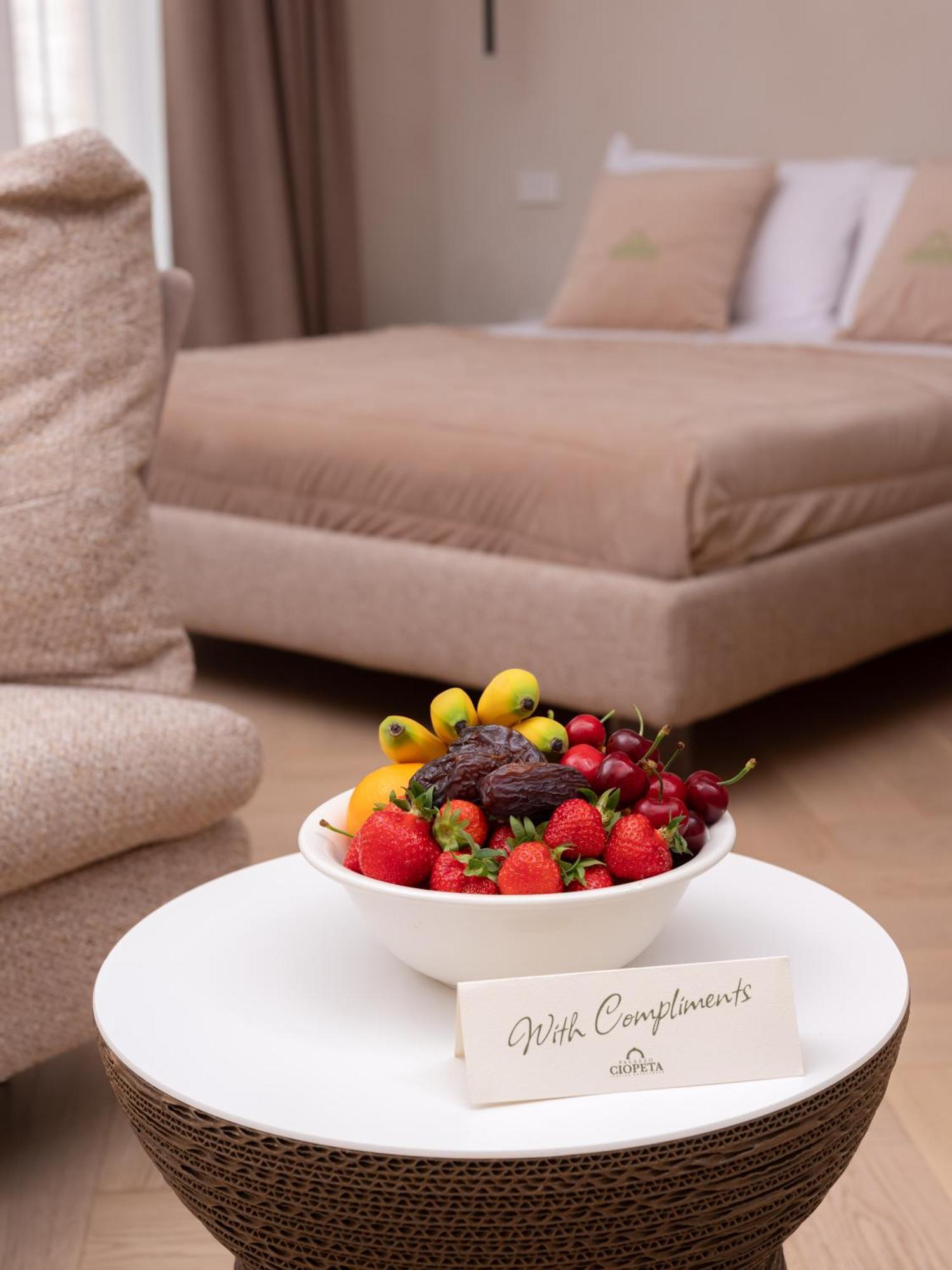 Palazzo Ciopeta - Italian Excellence Apartment เวโรนา ภายนอก รูปภาพ